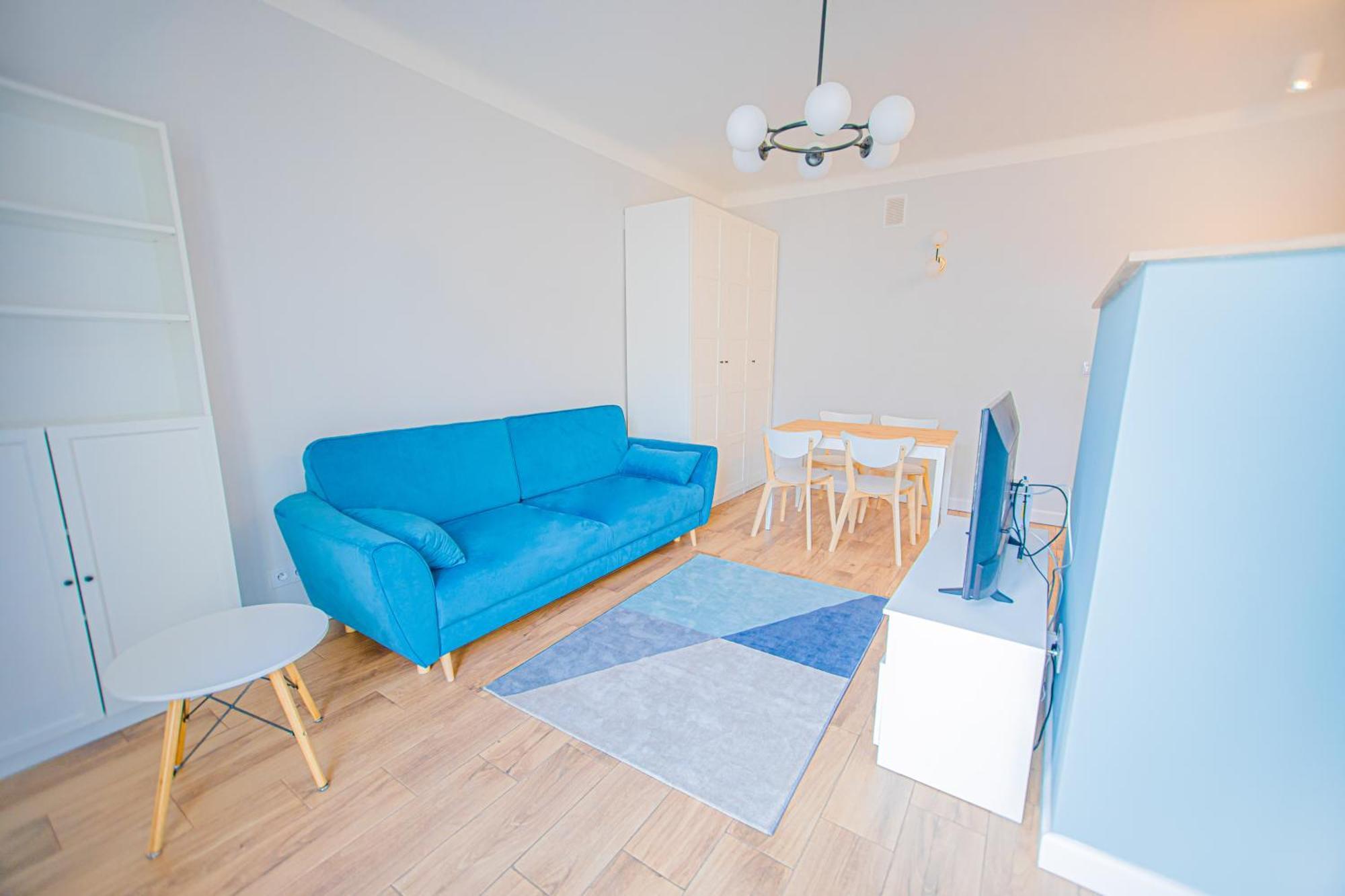 Cozy 1-bedroom Flat Next To The Center Leilighet *