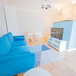 Cozy 1-Bedroom Flat Next To The City Center